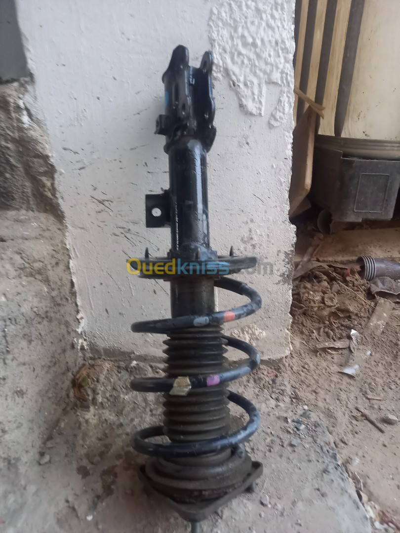 Suspension KIA CERATO