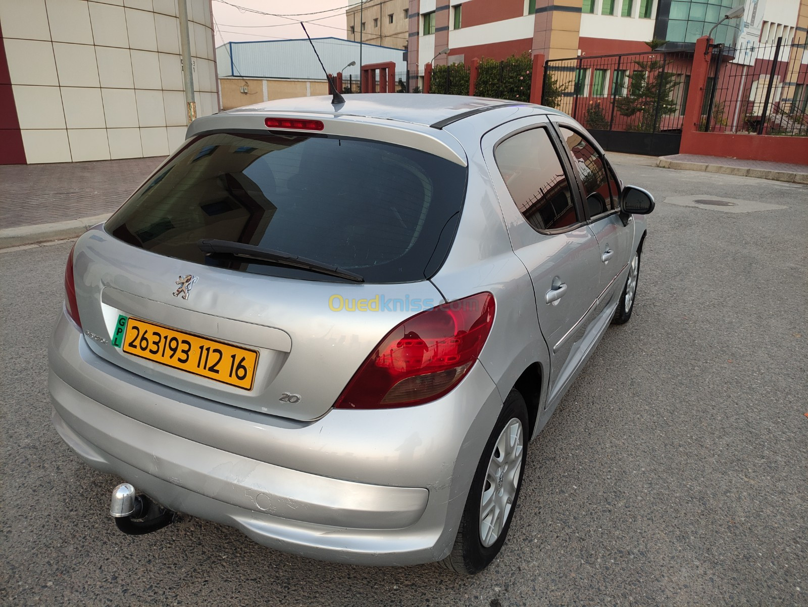 Peugeot 207 2012 207 - Tébessa Algérie