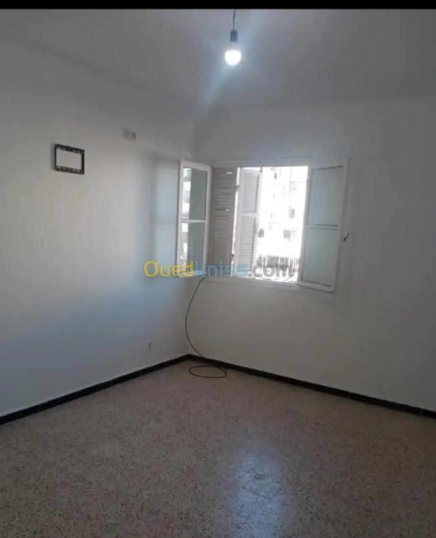 Vente Appartement F2 Oran Sidi chami