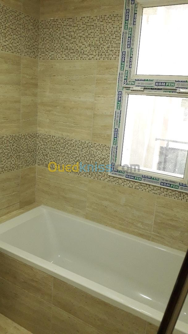 Location Appartement F4 Oran Oran