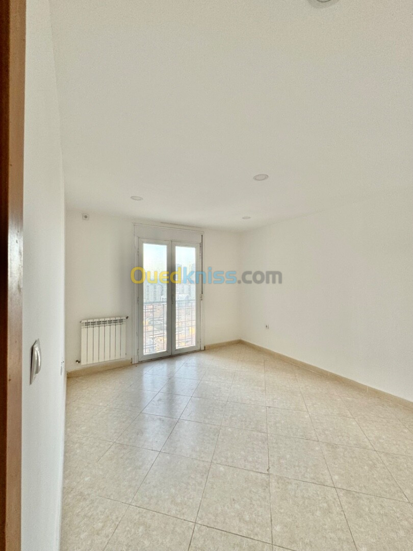 Vente Appartement F5 Oran Oran