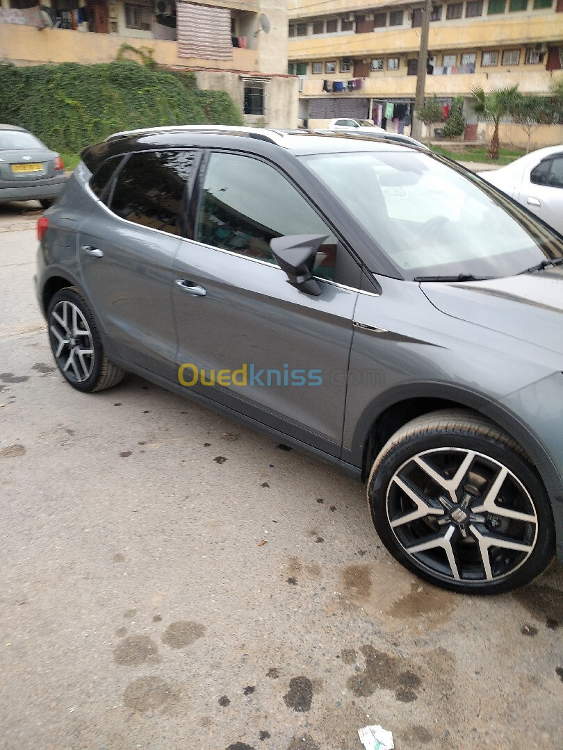 Seat ARONA 2018 FR 17