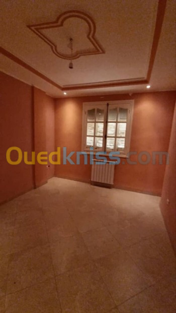 Location Appartement F3 Alger Hydra