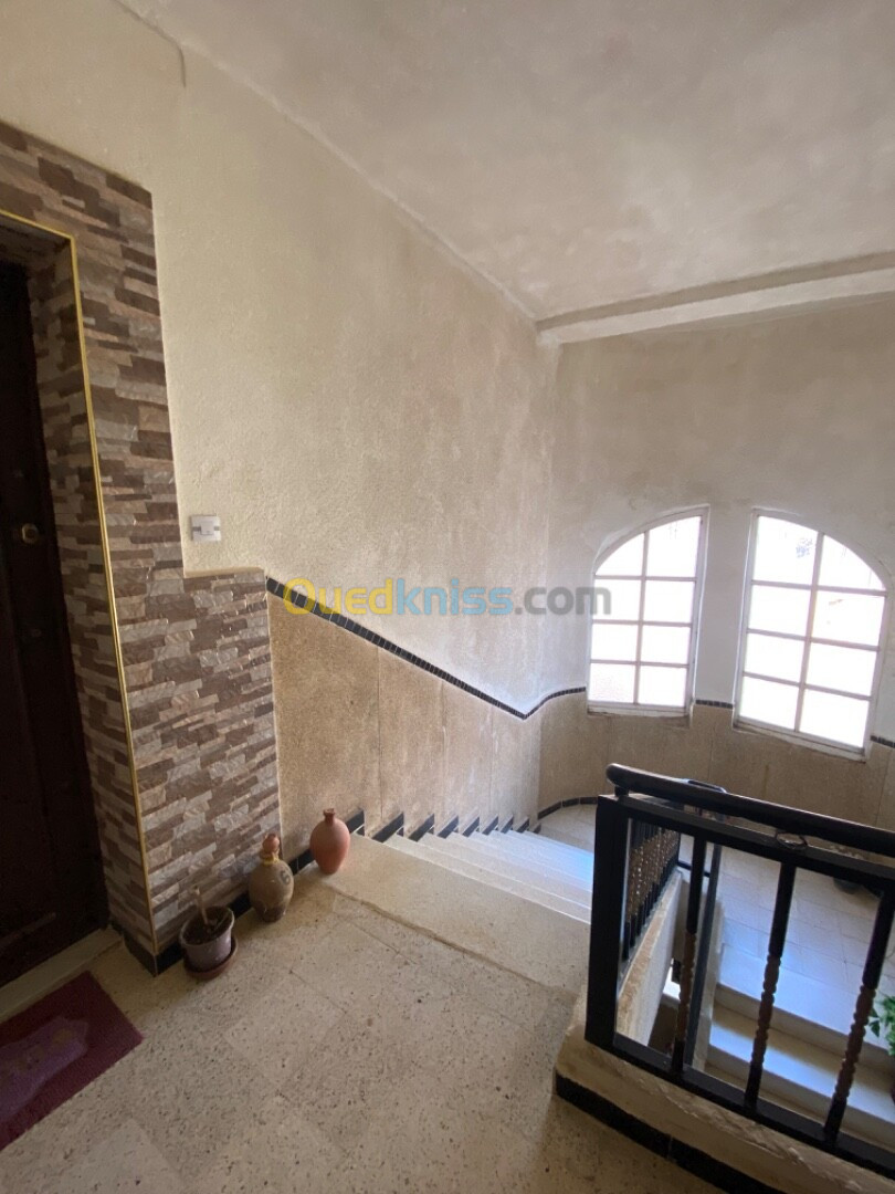 Vente Appartement F4 Alger Baba hassen