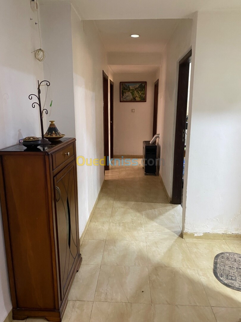 Location Appartement F3 Alger Saoula