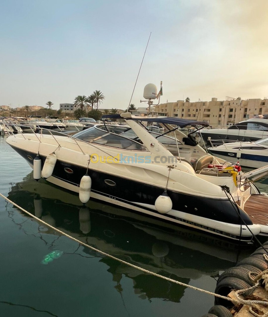 YACHT  SUNSEEKER 