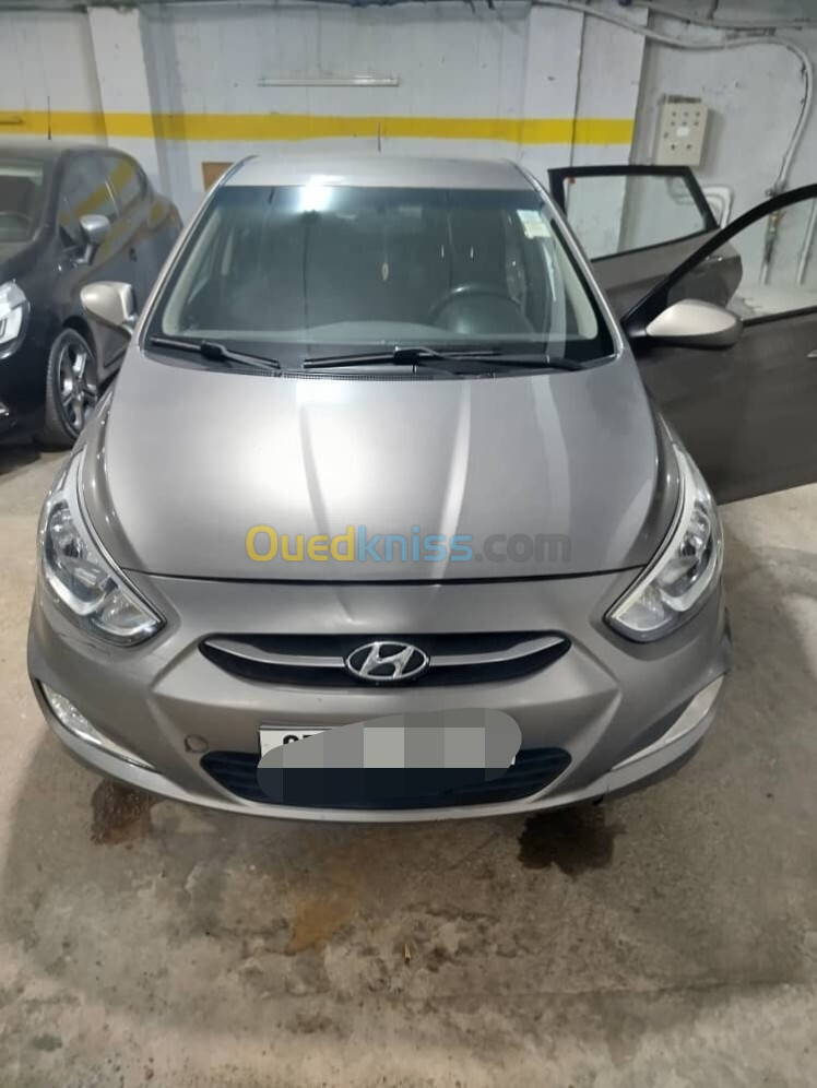 Hyundai Accent RB  4 portes 2018 