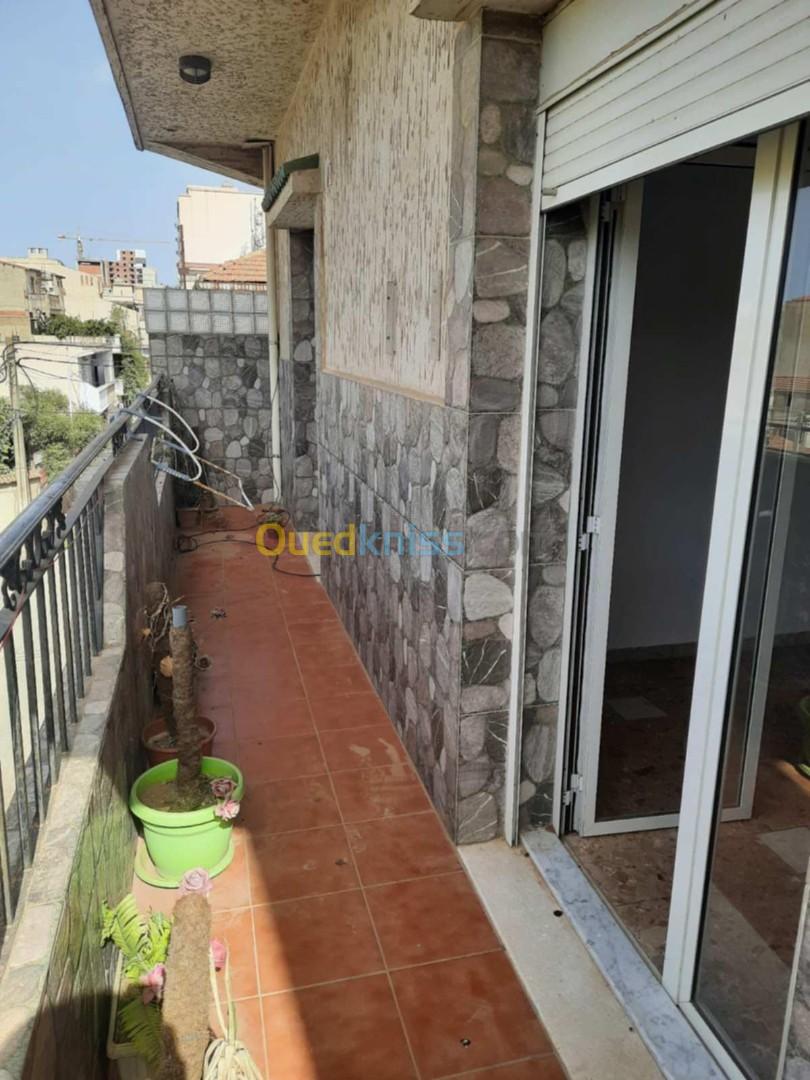 Location Appartement F4 Alger Cheraga