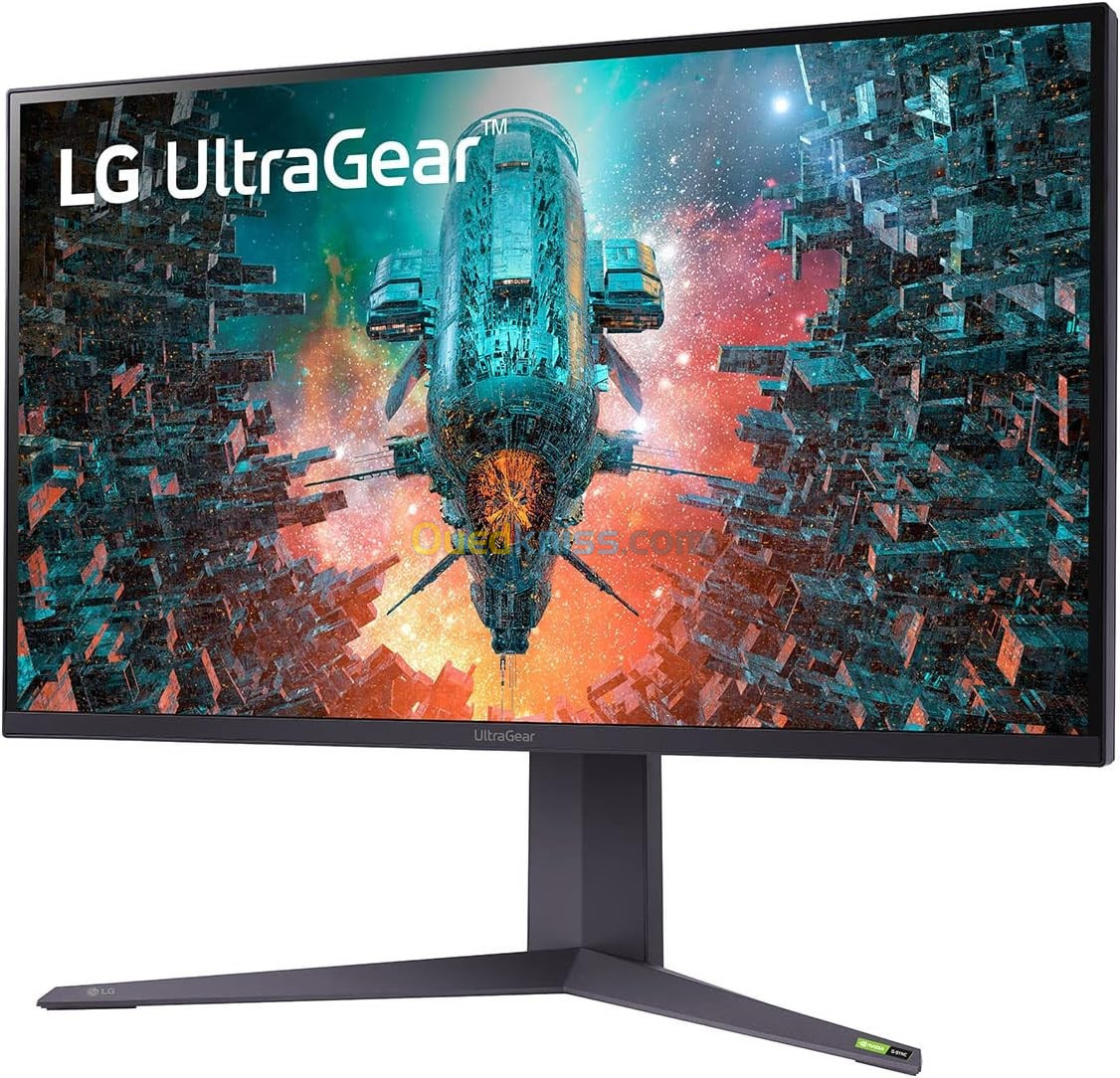 LG UltraGear UHD 32GQ950-B, UHD 4K Nano IPS with ATW 1ms (GtG), HDR 1000, 160Hz