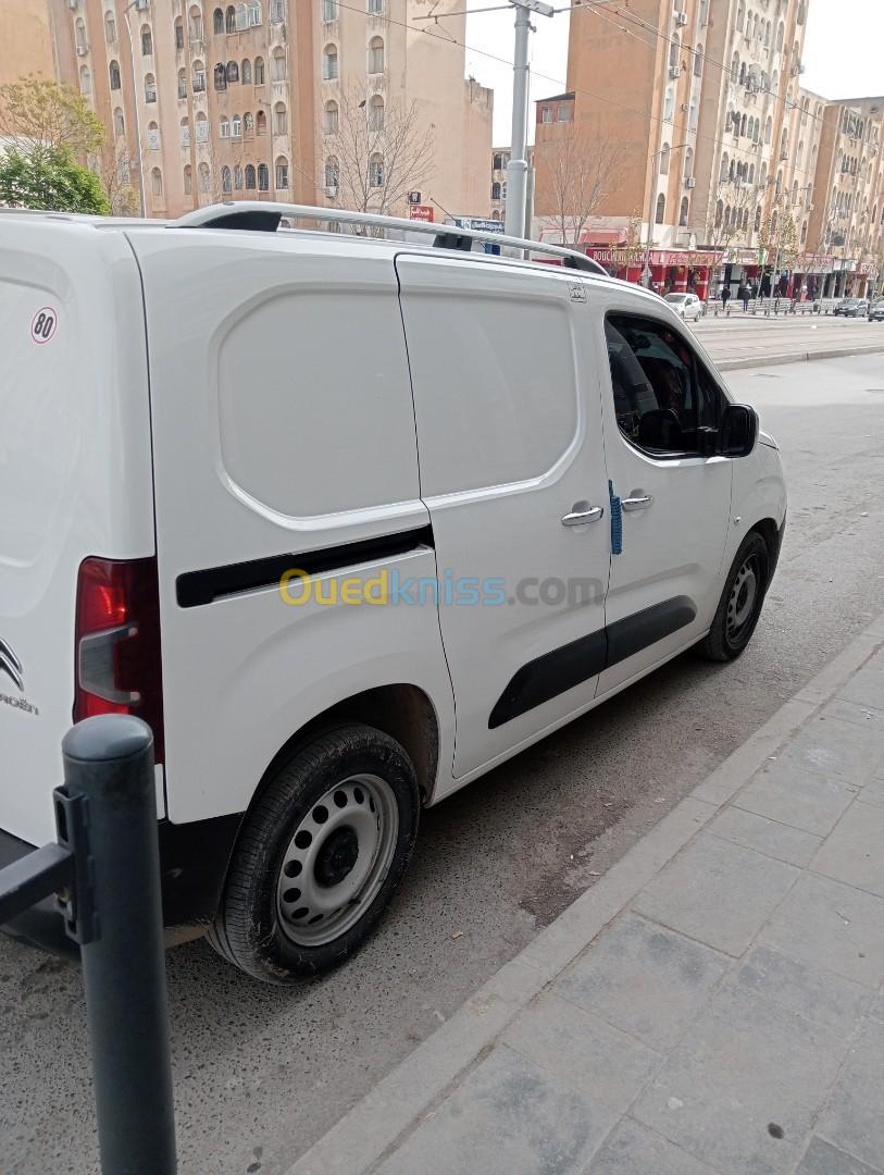 Citroen Berlingo 2022 K9