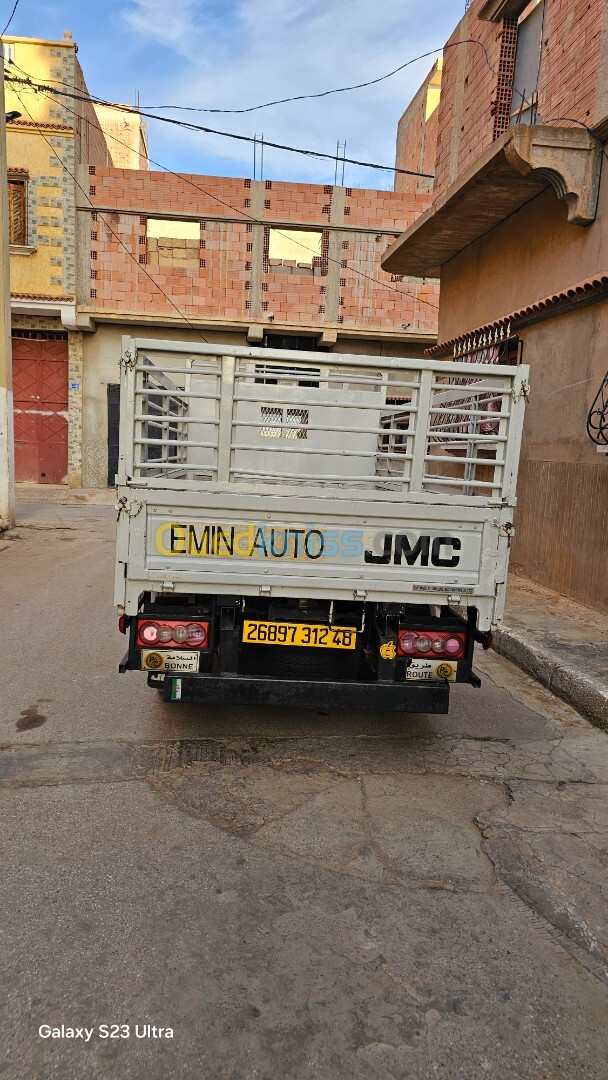 JMC JMC 2012