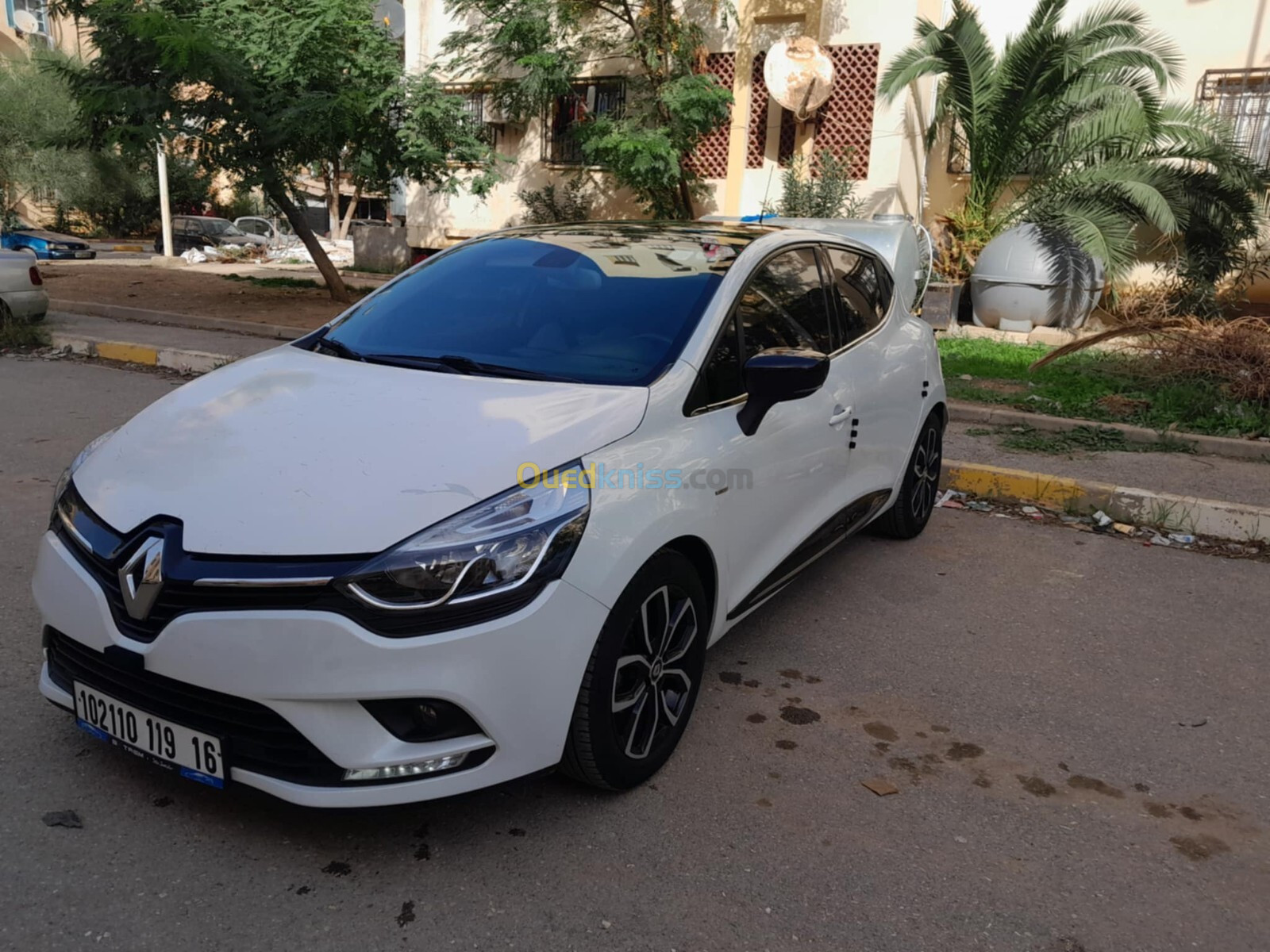 Renault Clio 4 2019 Limited 2