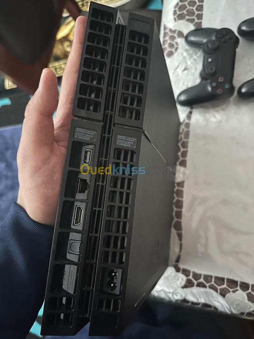 Ps4 500gb + 2 manettes