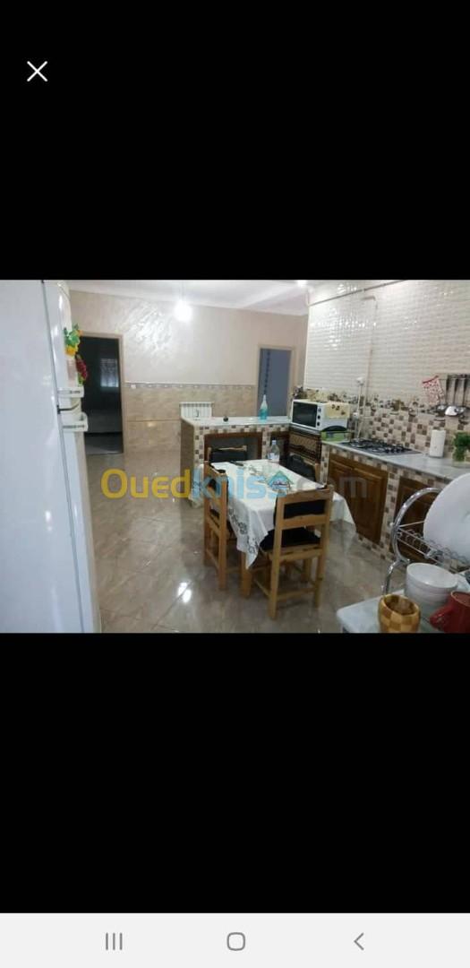 Location Appartement F4 Oran Oued tlelat