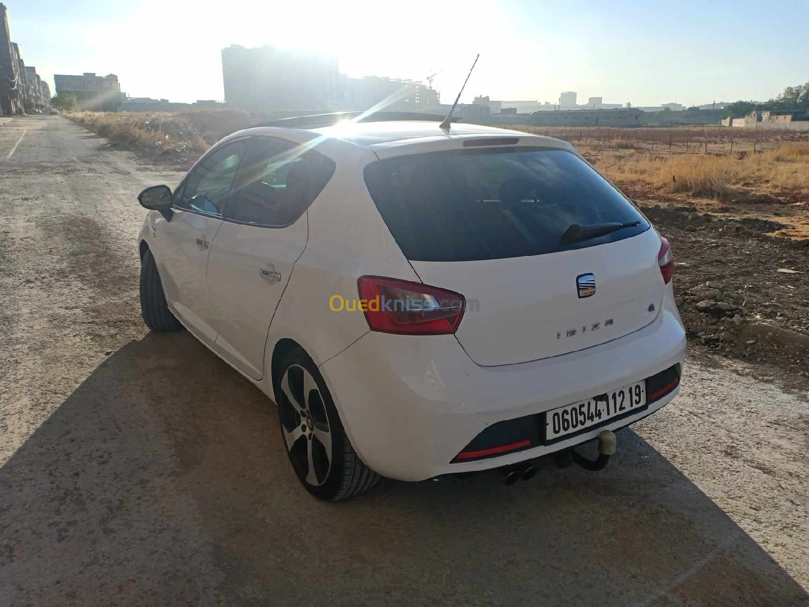 Seat Ibiza 2012 Fully +Toit ouvrant