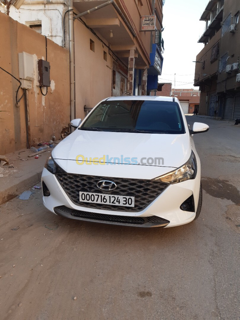 Hyundai Accent 2024 Essence Boite auto