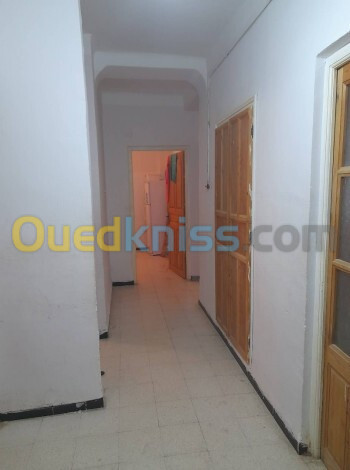 Vente Appartement F3 Biskra Biskra