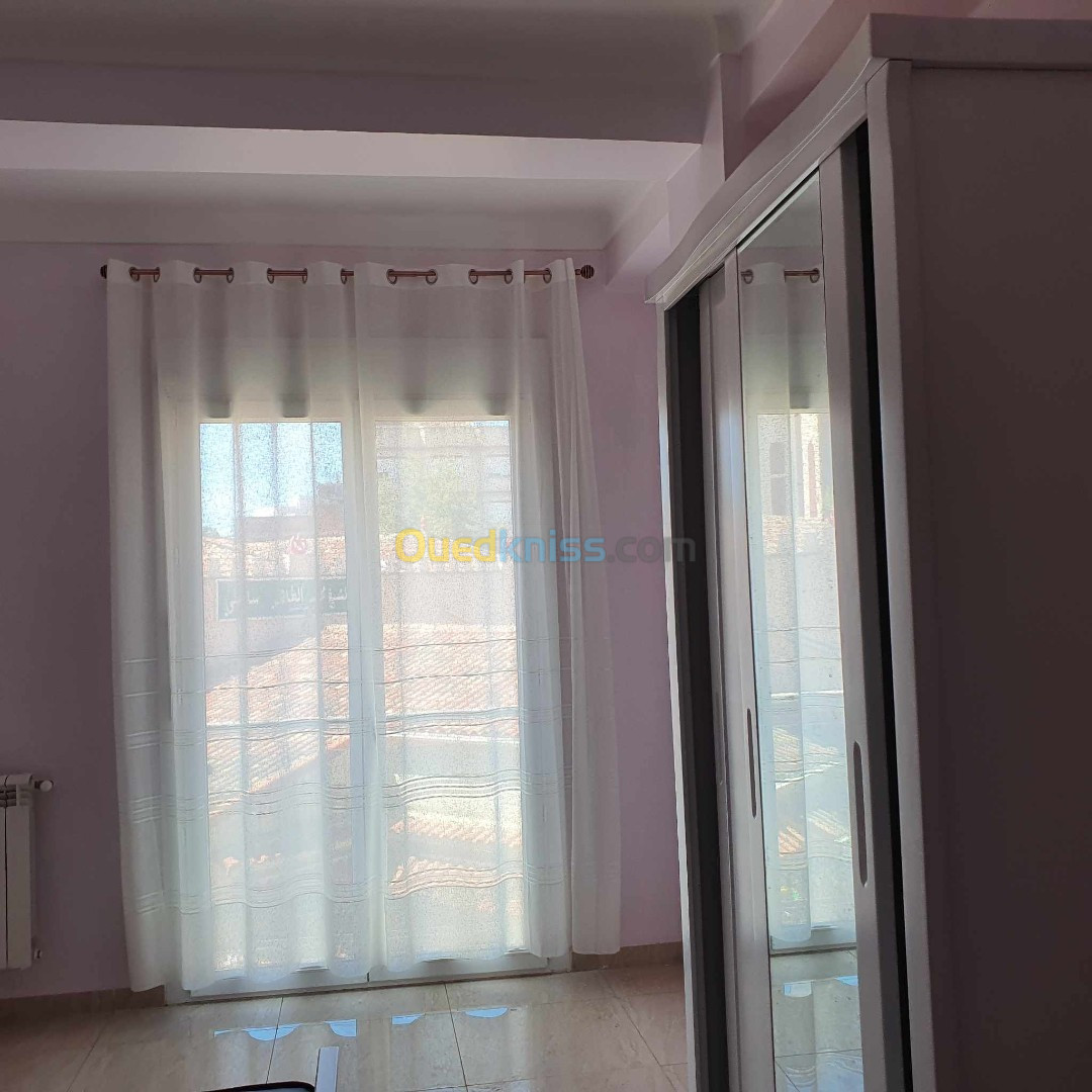 Location Appartement F4 Jijel Jijel