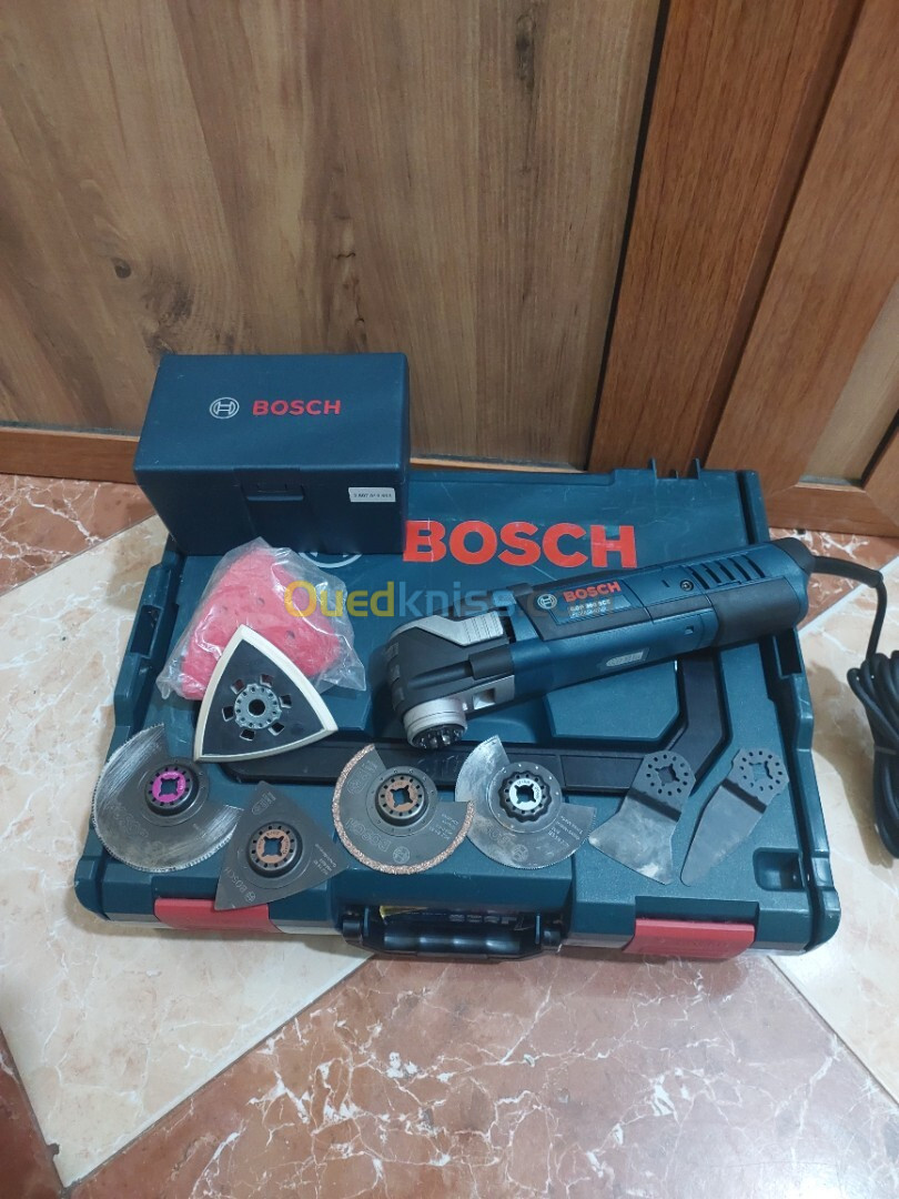 Multi-fonction Bosch GOP300SCE