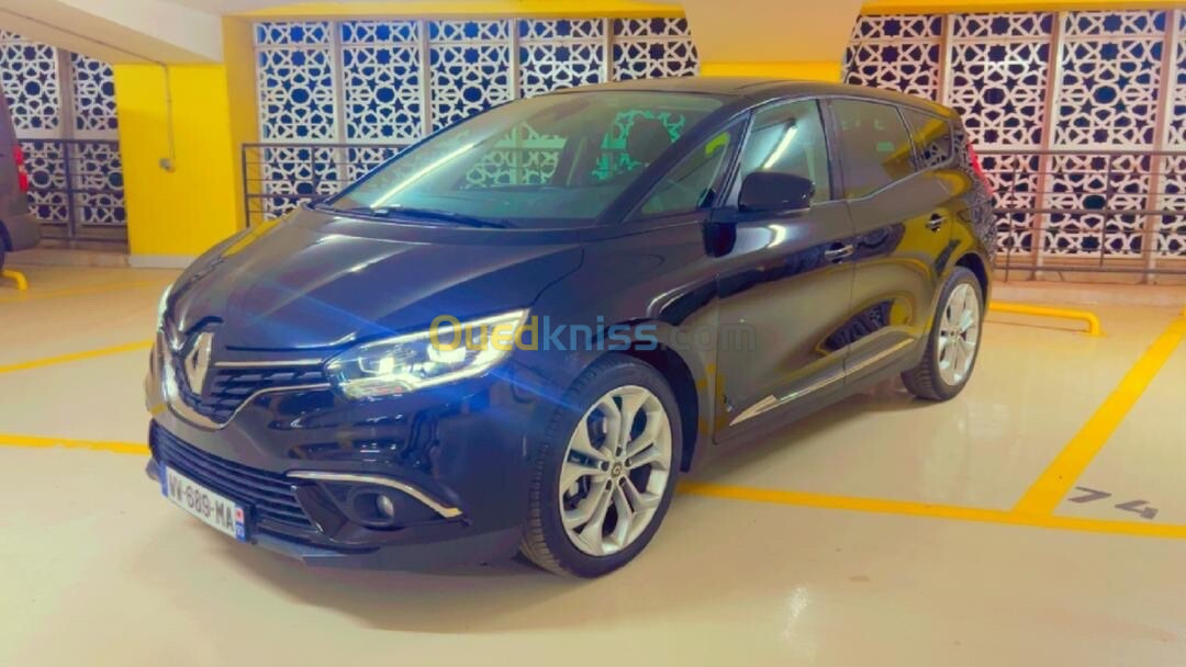 Renault Scenic 2023 