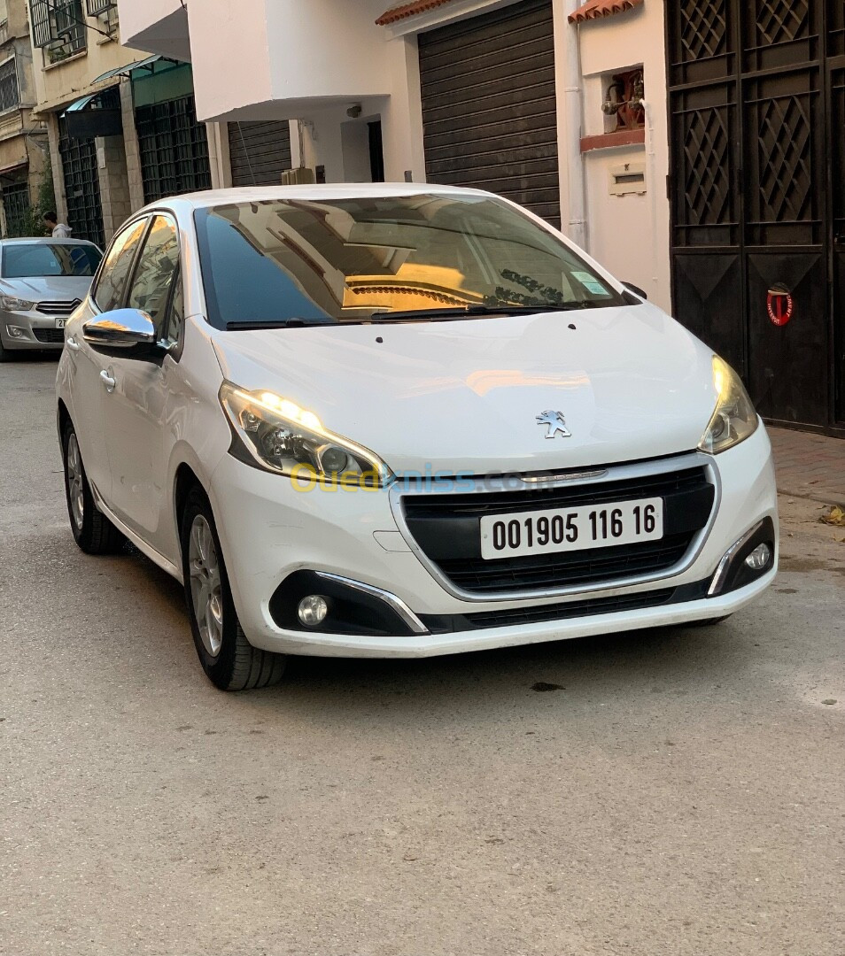 Peugeot 208 2016 Access Facelift