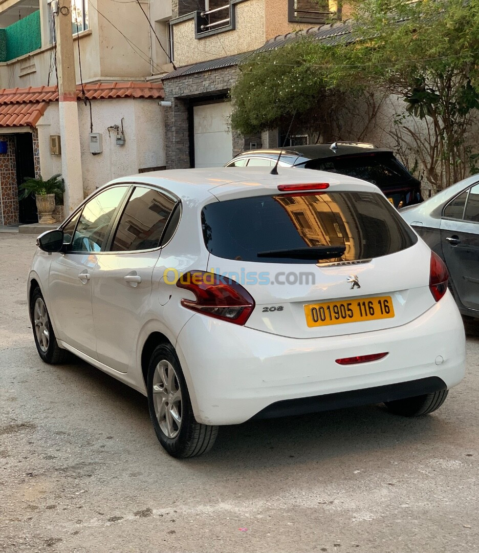 Peugeot 208 2016 Access Facelift