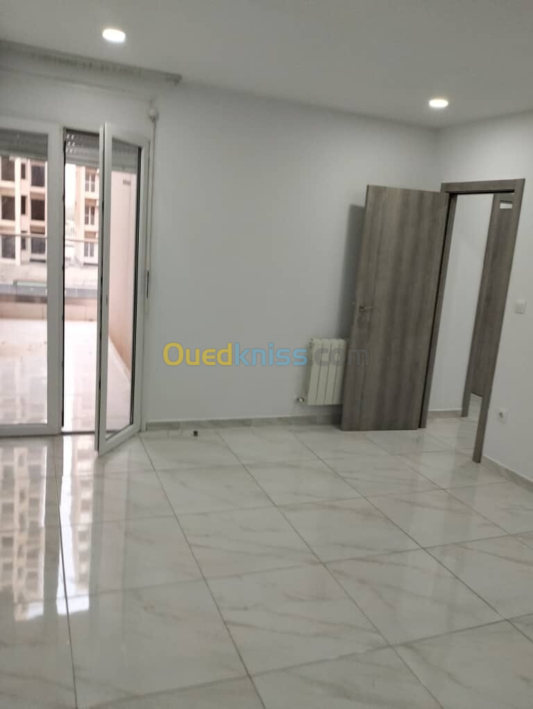 Location Appartement F5 Alger Cheraga