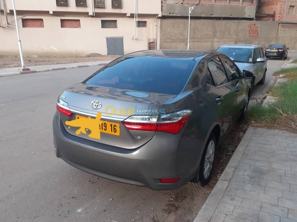 Toyota Corolla 2019 high grade