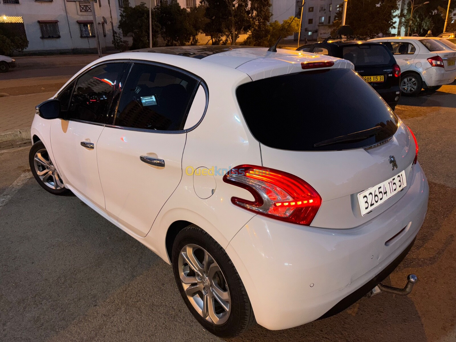 Peugeot 208 2015 Allure