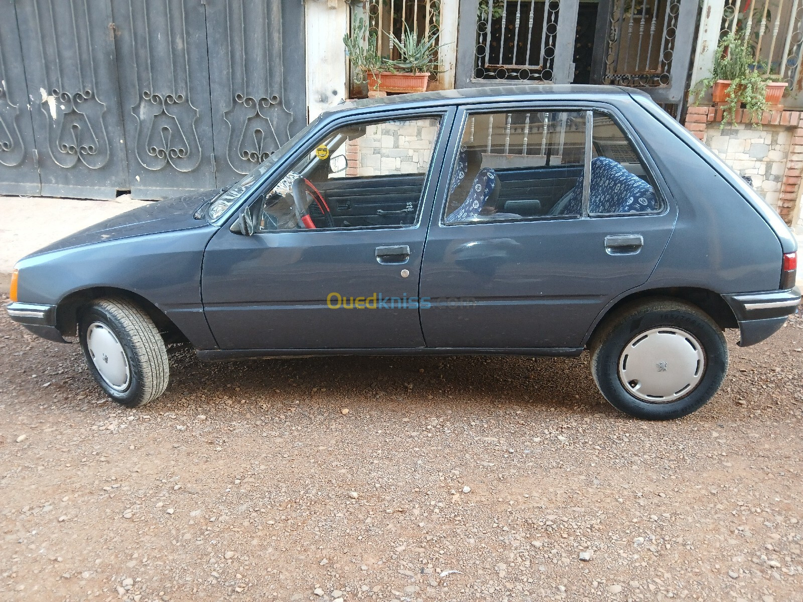 Peugeot 205 1985 205