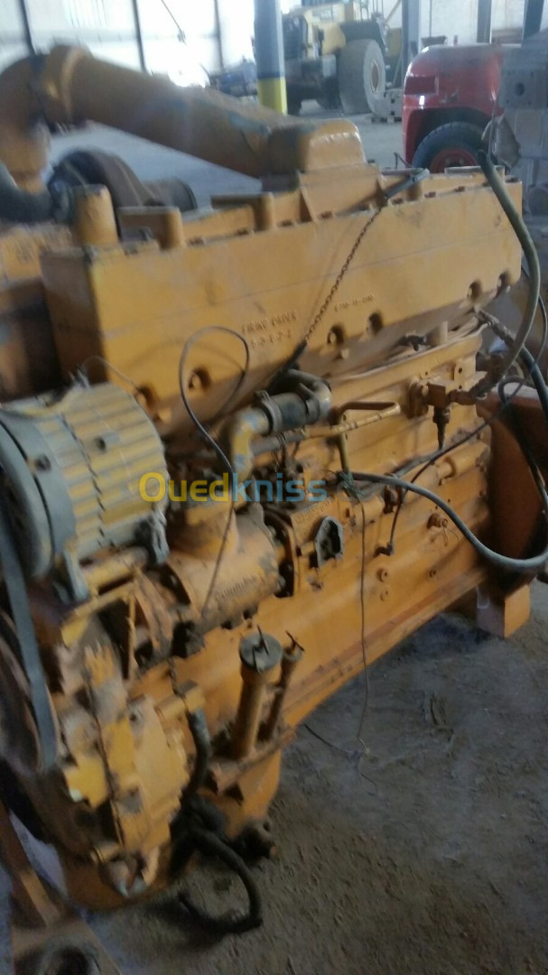 MOTEUR ENGIN