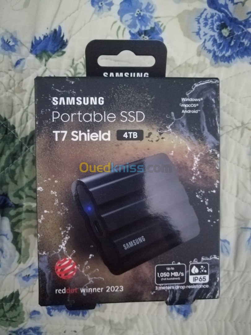 Disque SSD Externe Samsung T7 Shield 4 To Noir