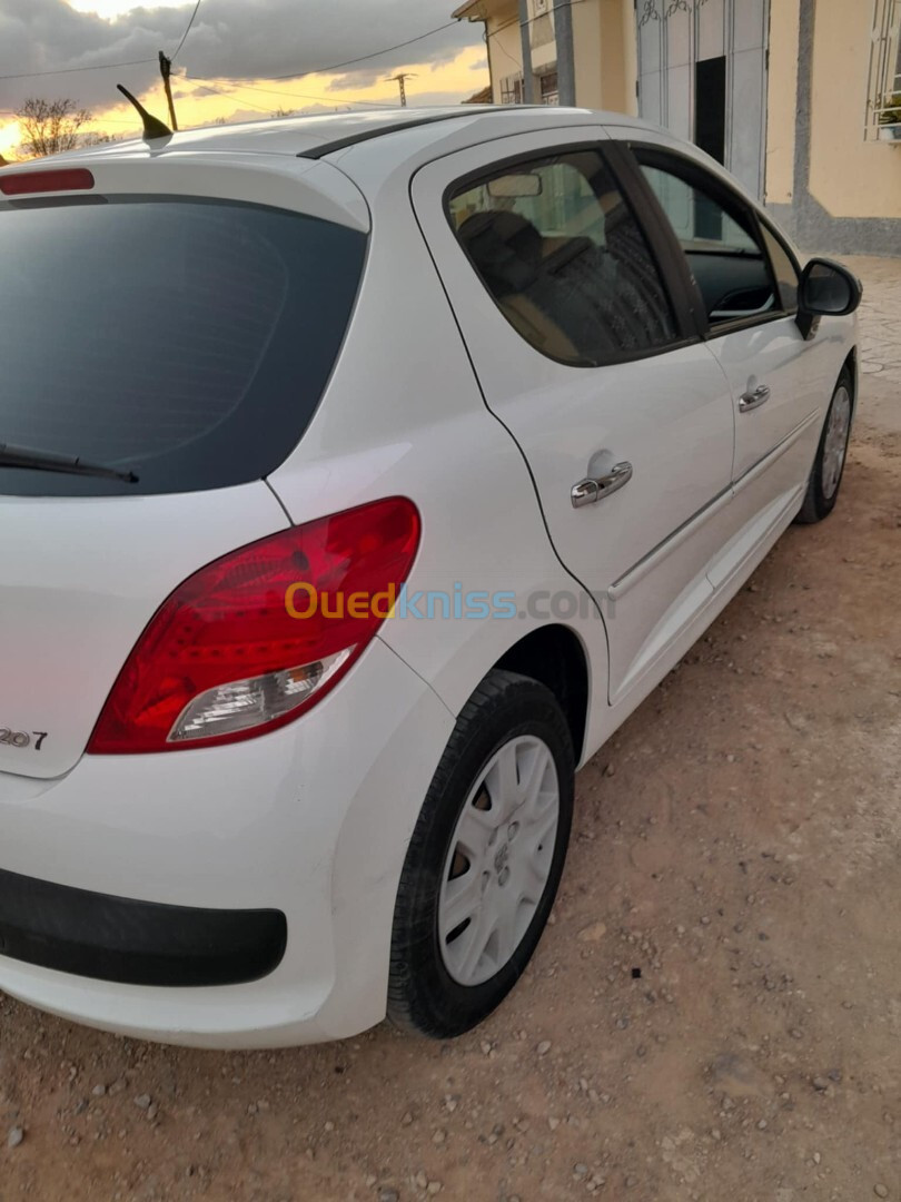 Peugeot 207 2012 207