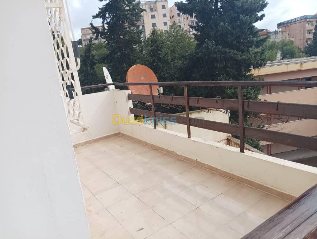 Location Duplex F6 Alger Hydra