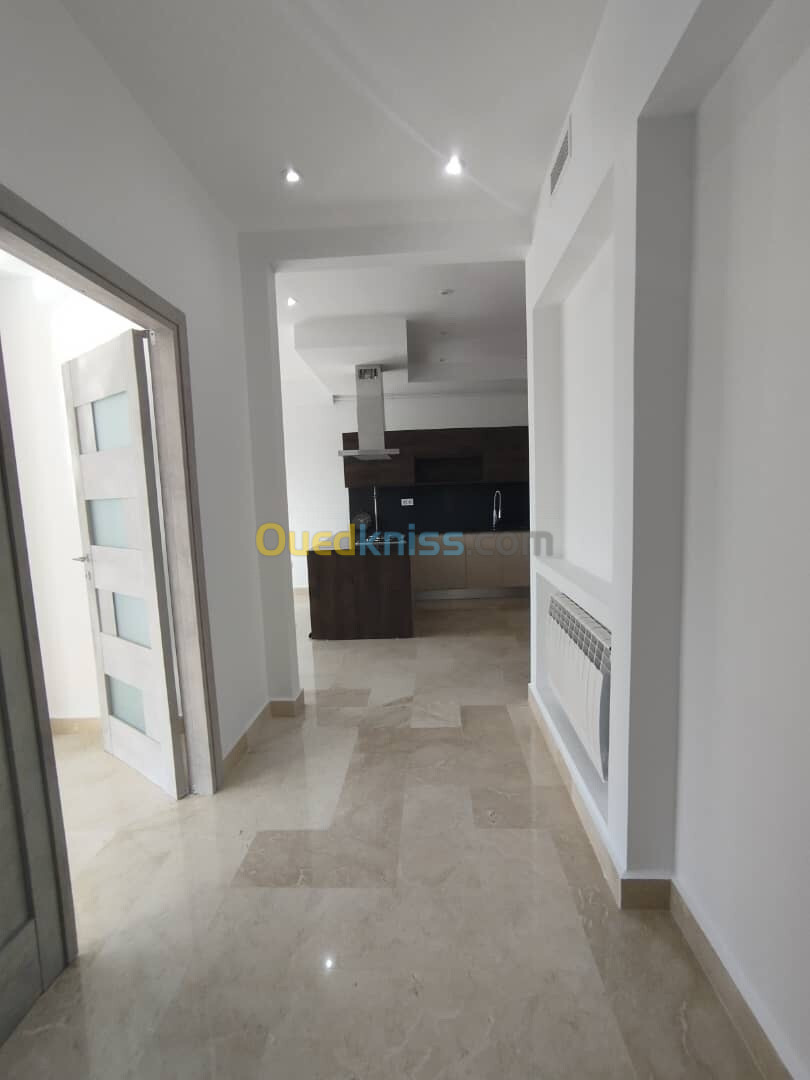 Location Appartement F3 Alger Hydra