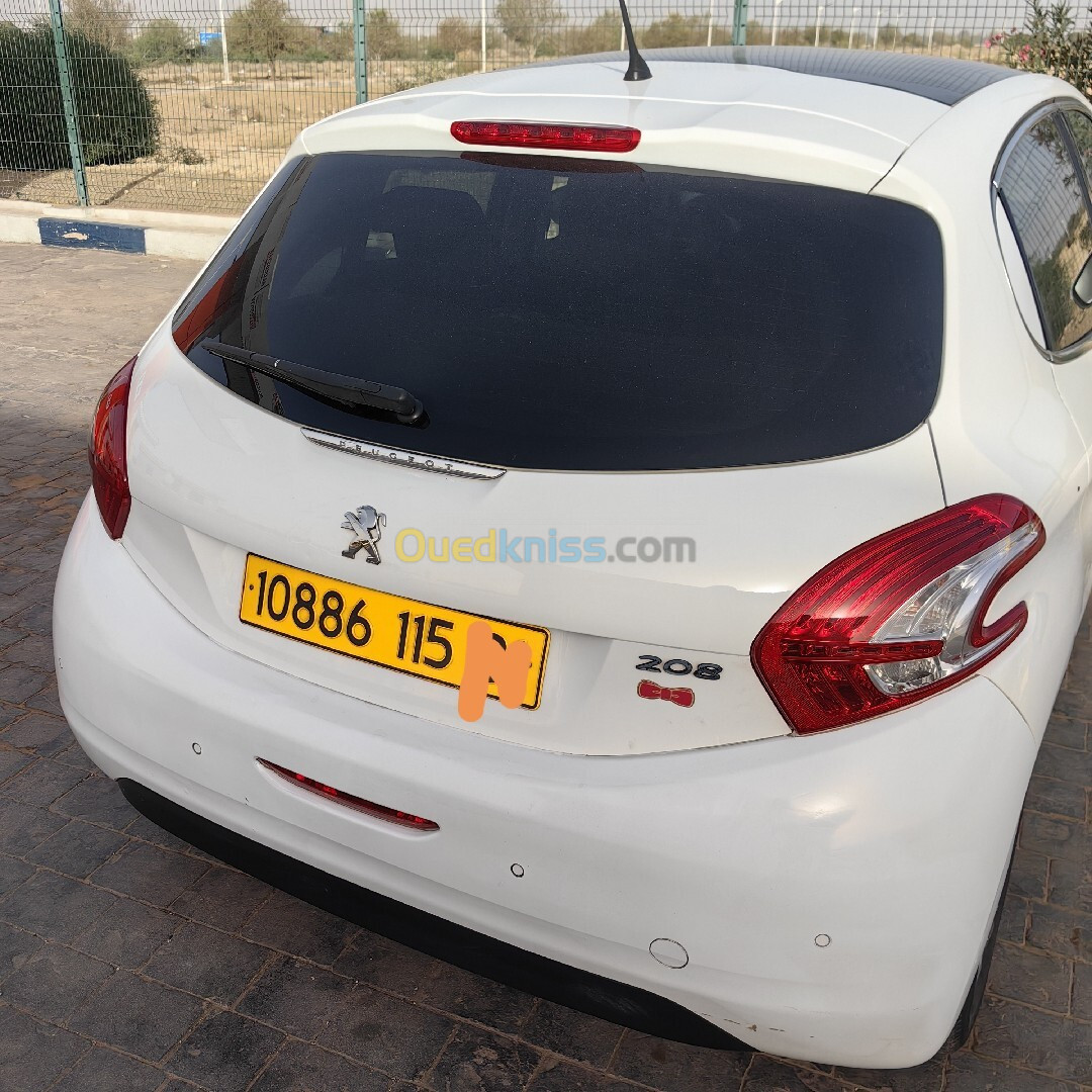 Peugeot 208 2015 Allure