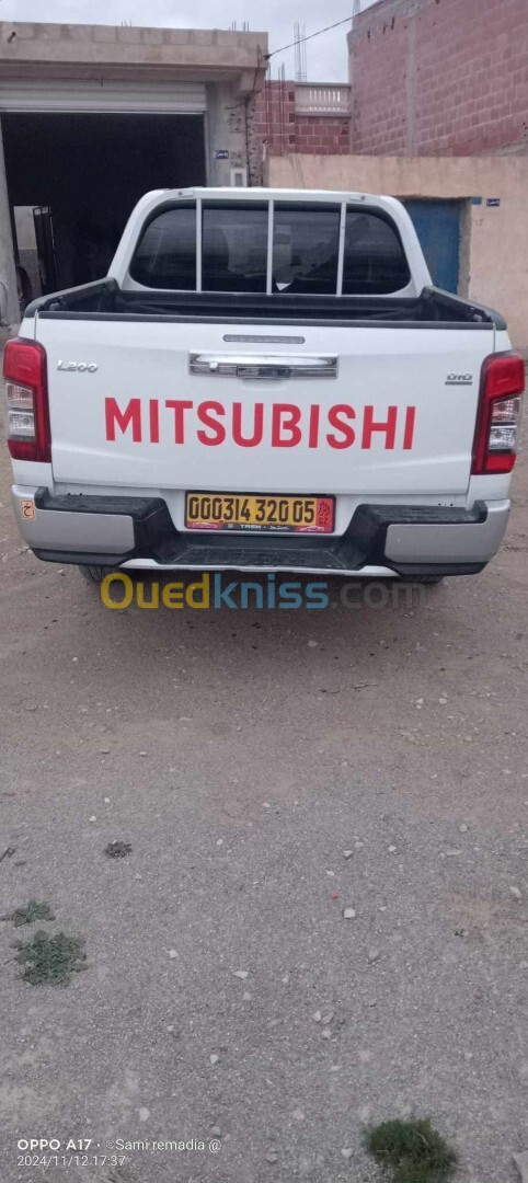 Mitsubishi L200 2020 Doube cabine Evolution