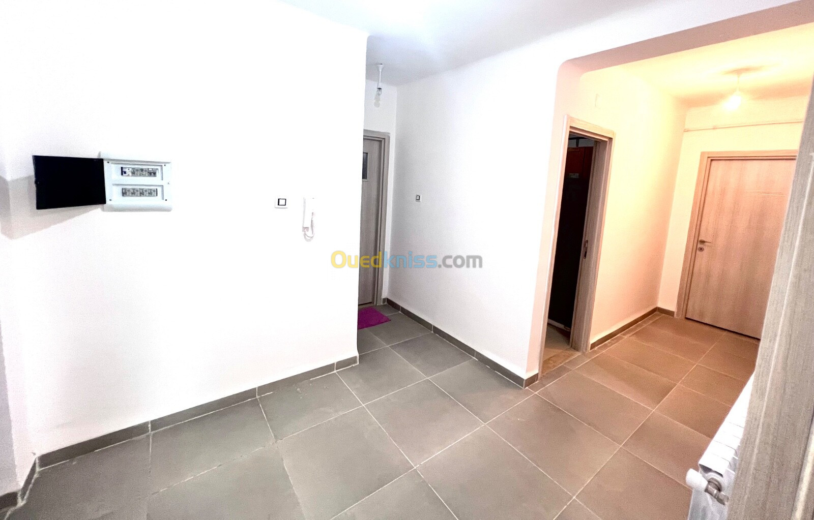 Location Appartement F3 Boumerdès Corso