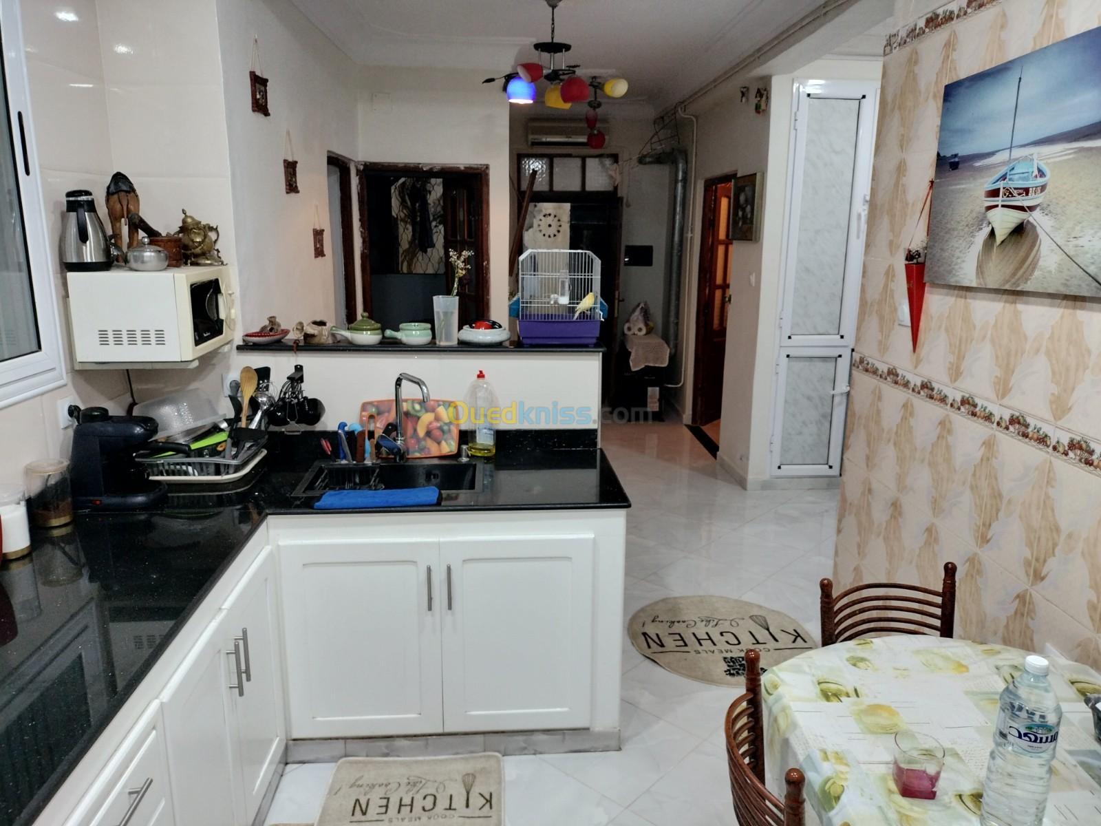 Location Appartement F4 Mostaganem Mostaganem