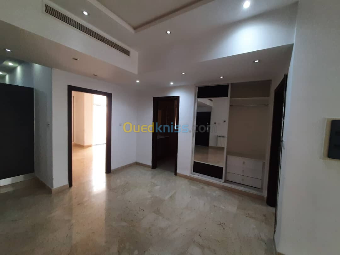 Location Appartement F3 Alger Hydra