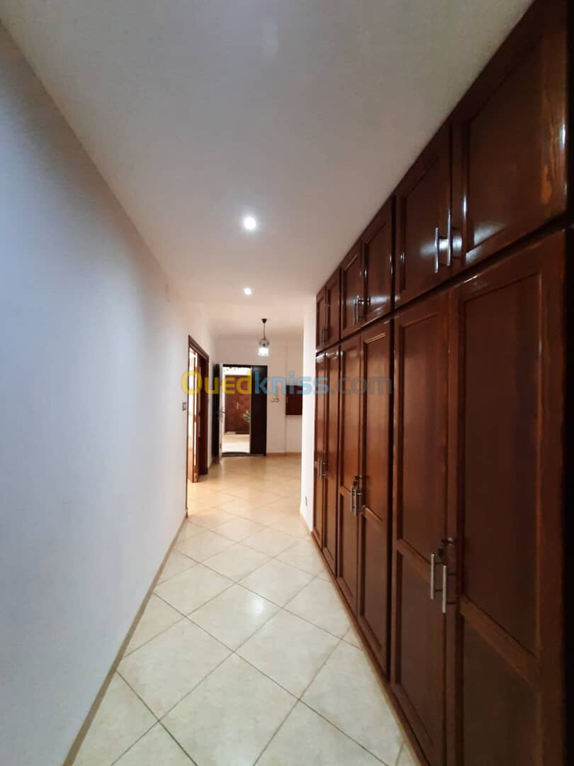 Location Appartement F4 Alger El achour