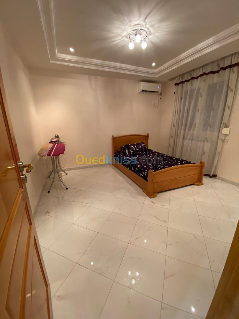 Location Appartement F4 Alger Birkhadem