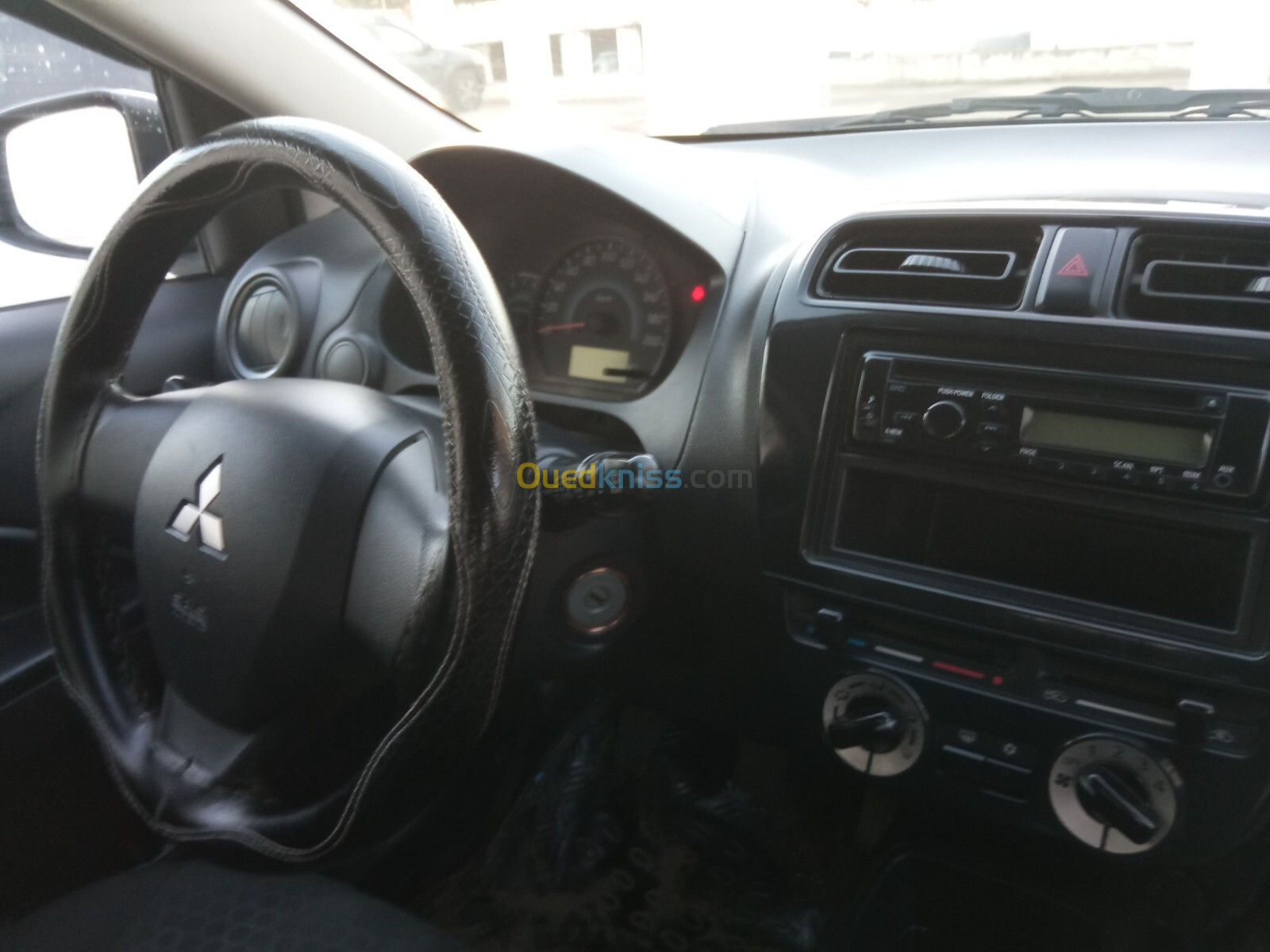 Mitsubishi Mirage 2014 Star