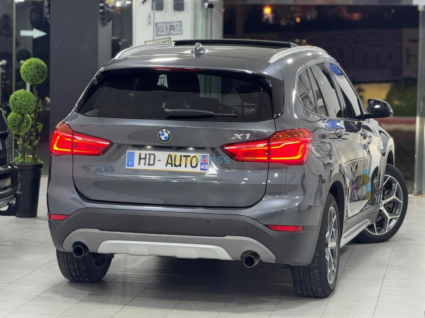 BMW X1 2017 X drive 20d