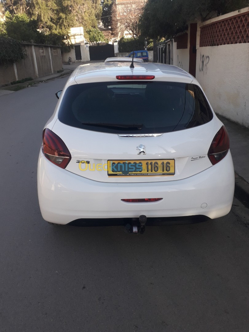 Peugeot 208 2016 208