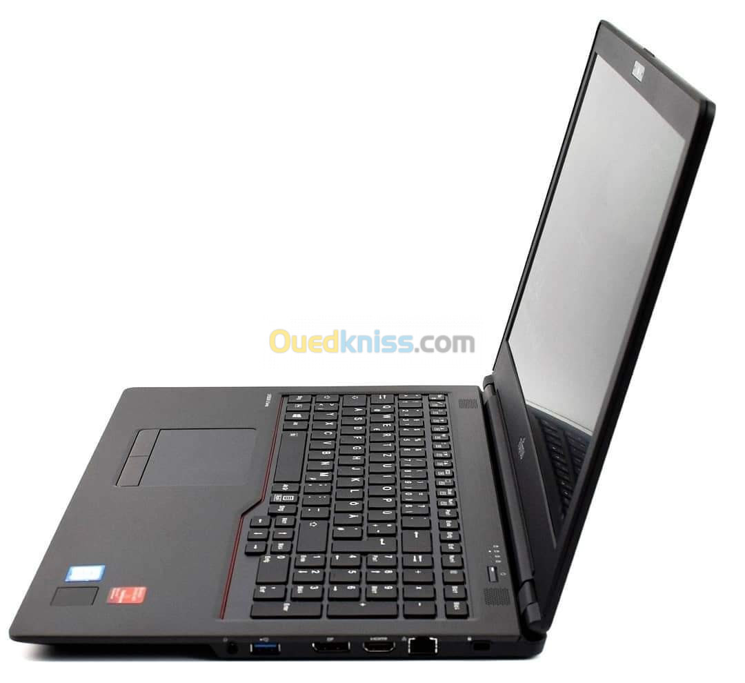 FUJITSU U758 i5 8EME 8G/256 15.6" FHD SLIM