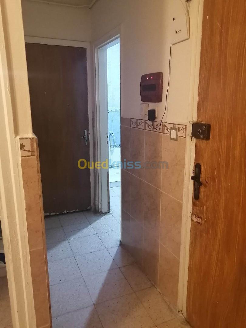 Vente Appartement F3 Annaba Sidi amar