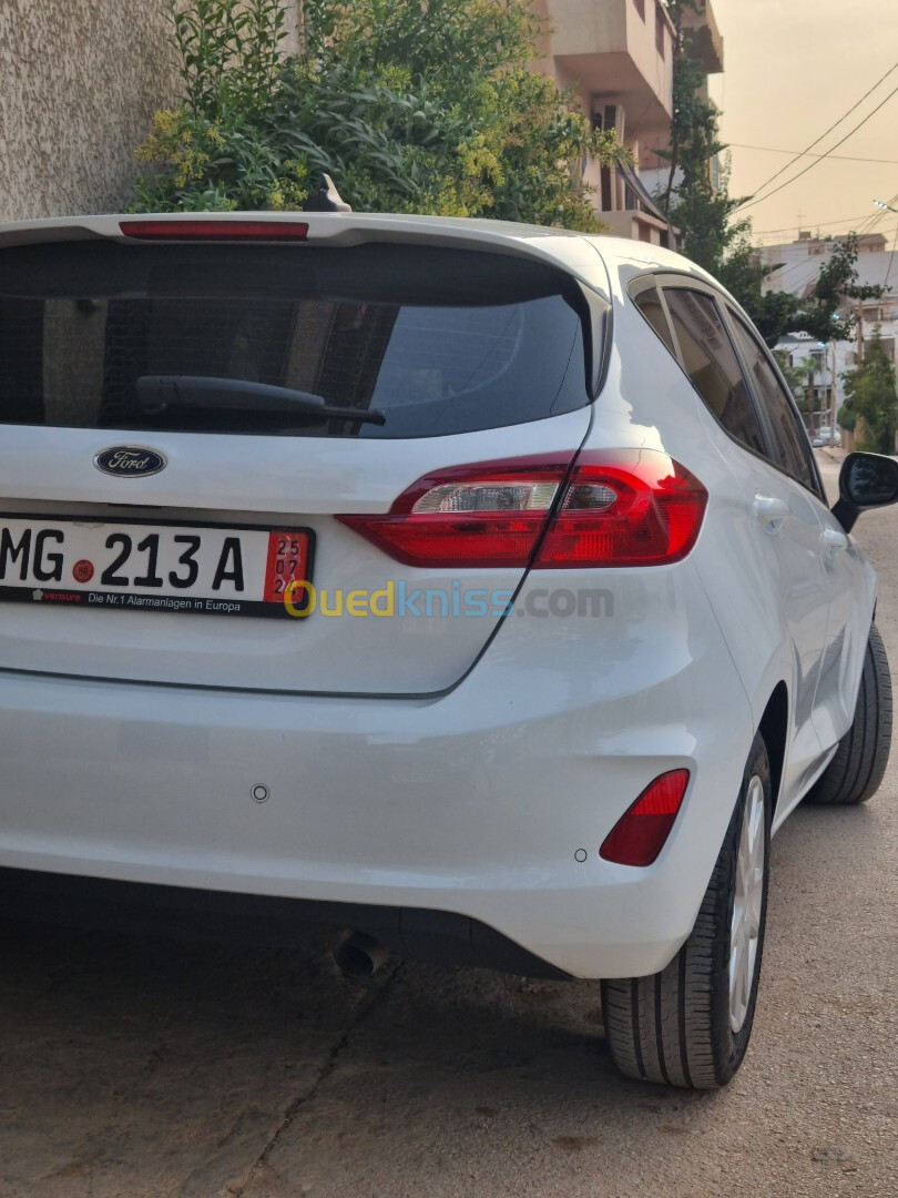 Ford Fiesta 2021 1.1 S&S 55 kW (75 CH)