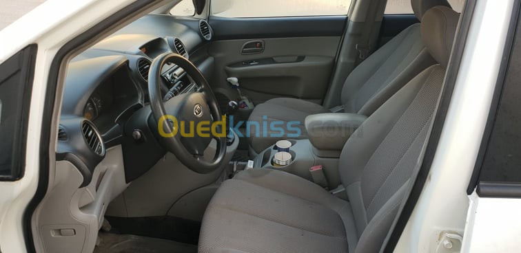 Kia Carens 2015 Luxe