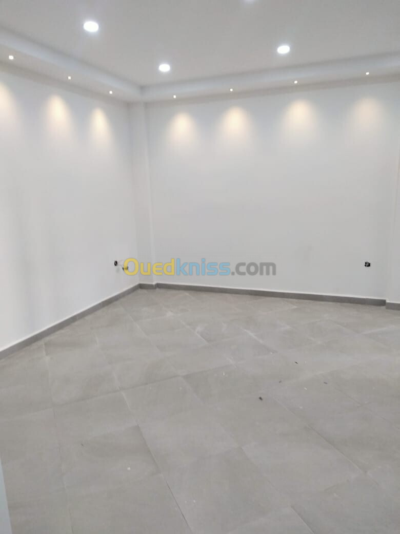 Vente Appartement F2 Alger Bordj el kiffan